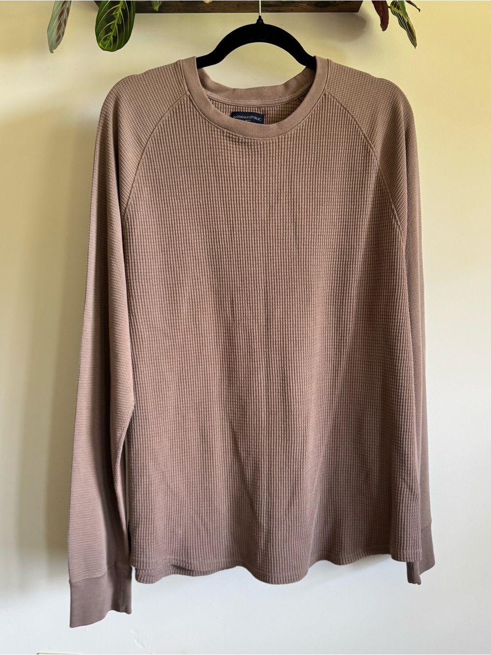 Banana Republic Long Sleeve Waffle Knit Sweater in Taupe Fall Core